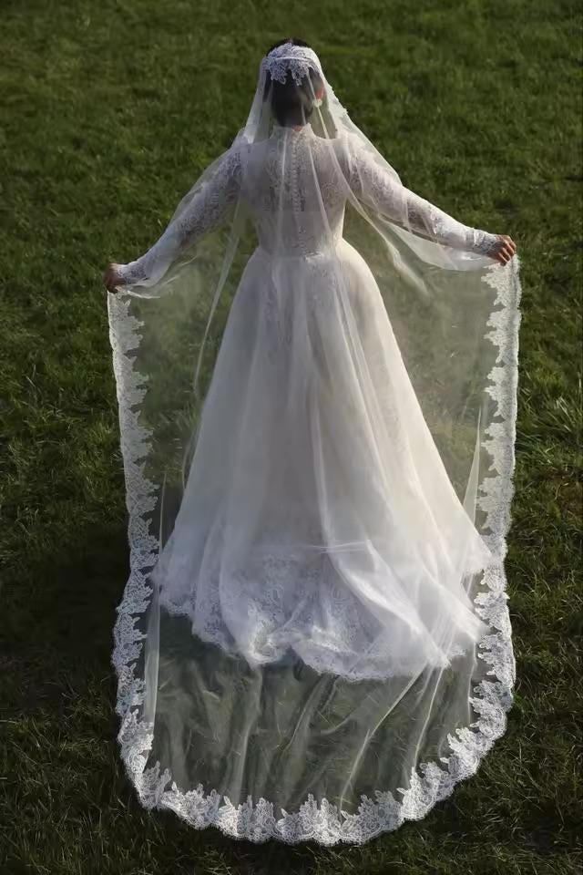 Seraphine Mantilla Veil